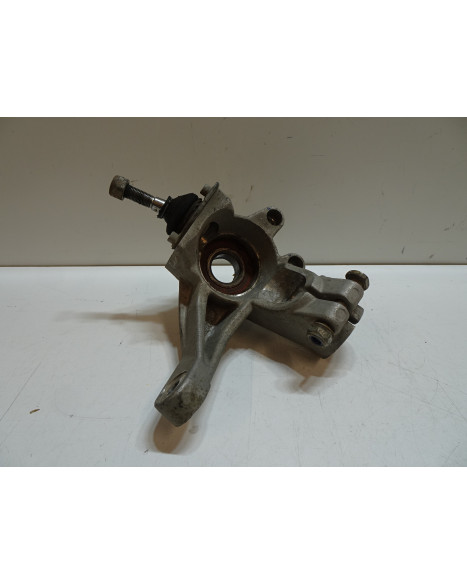 Microcar MGO, spindelhus höger