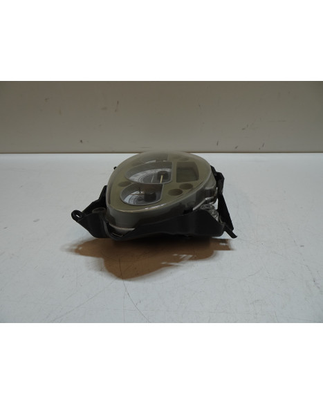 Aprilia Sportcity 300, hastighetsmätare