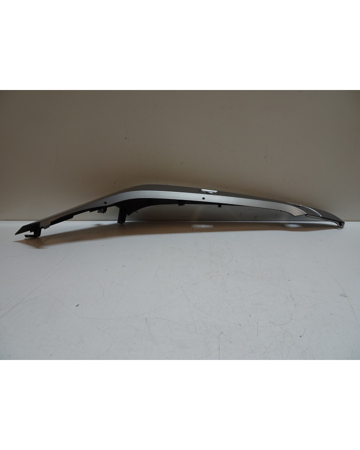 Gilera Runner, bakre sidokåpa höger