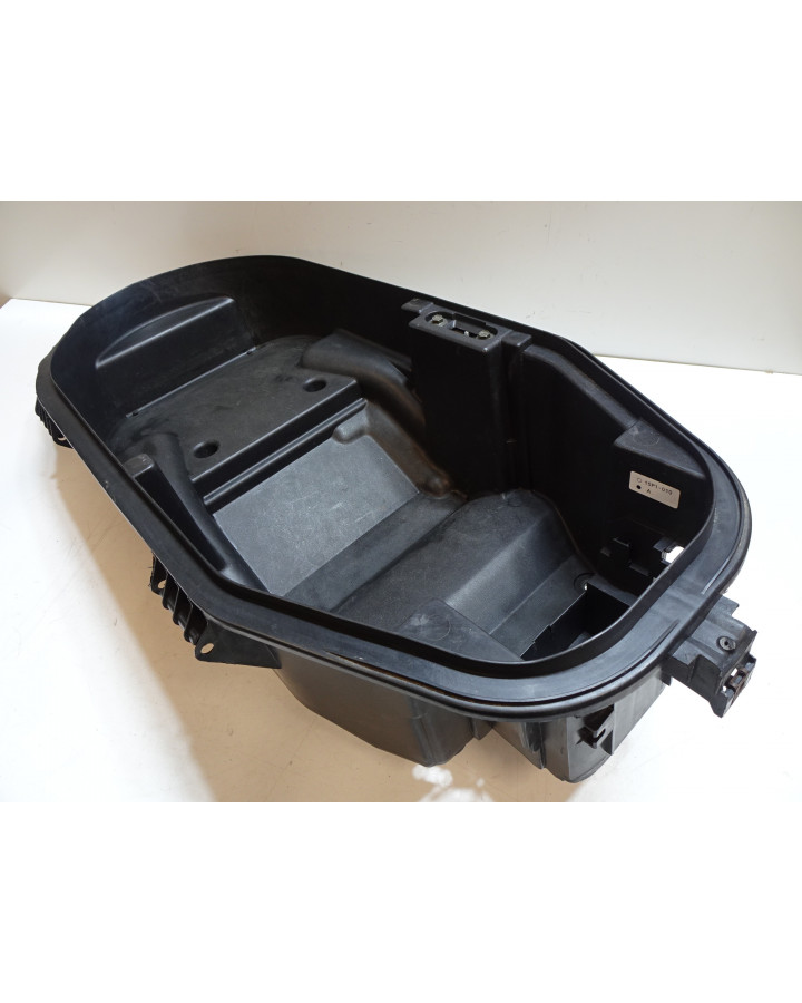 Yamaha Giggle, sadellåda