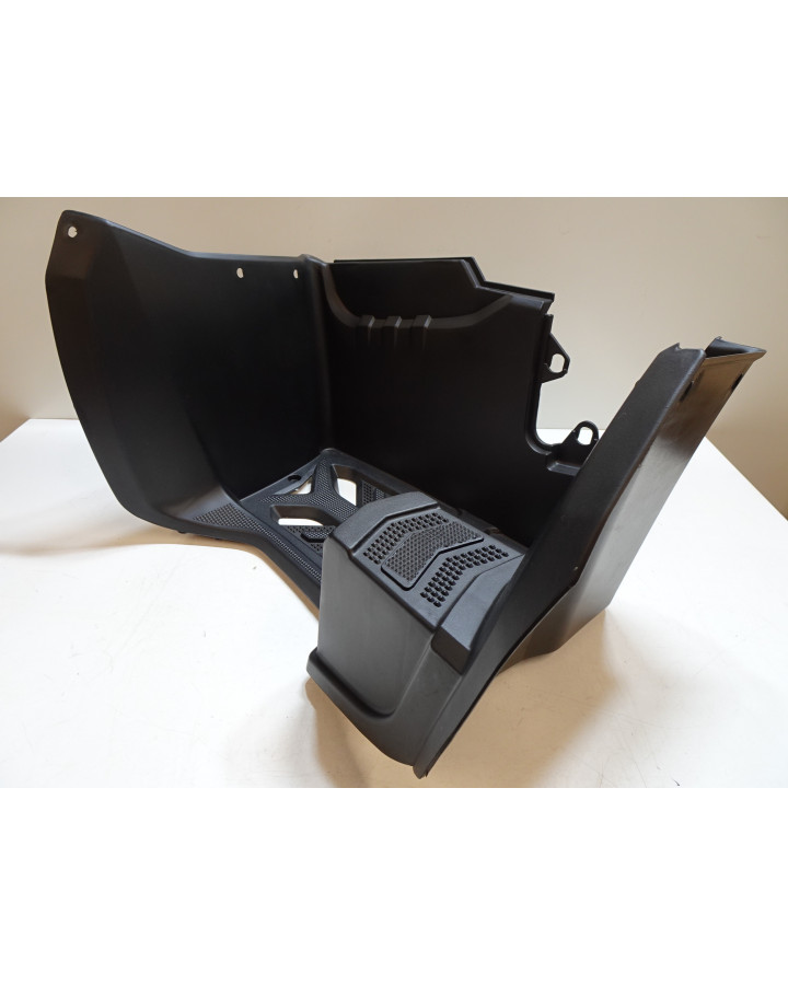 Access AMX 750, fotplatta vänster