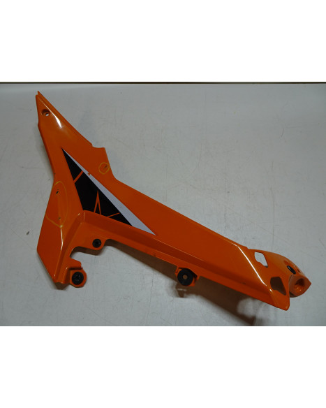 Kawasaki Ninja 650/Z650, sidokåpa höger