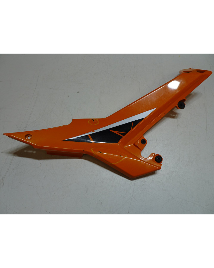 Kawasaki Ninja 650/Z650, sidokåpa höger