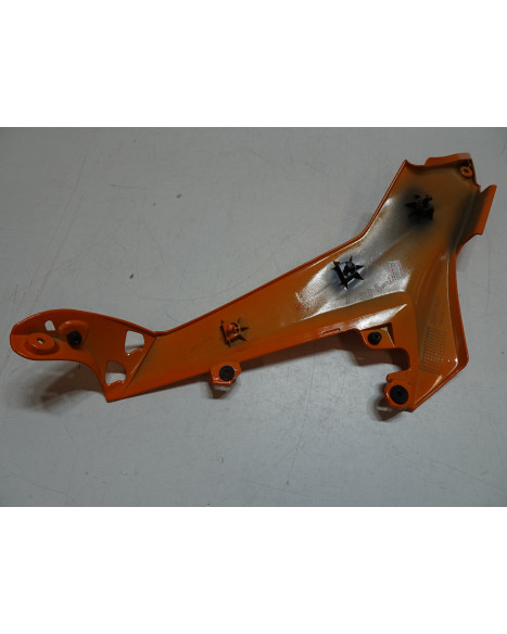 Kawasaki Ninja 650/Z650, sidokåpa höger