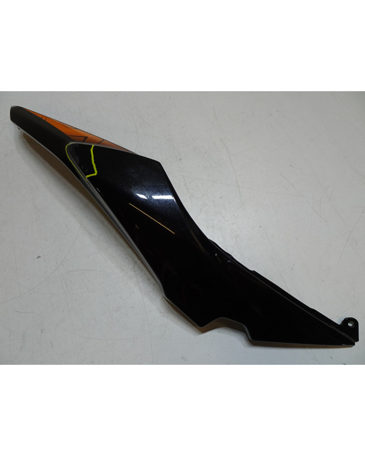 Kawasaki Ninja 650/Z650, bakre sidokåpa höger