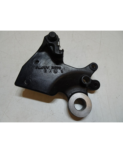 Kawasaki Ninja 650, bromsokshållare bak