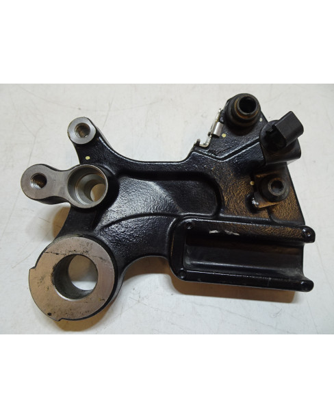 Kawasaki Ninja 650, bromsokshållare bak 2