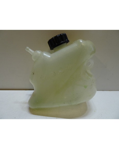 Kawasaki Ninja 650, expansionskärl