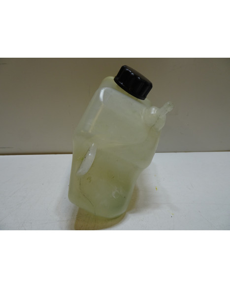 Kawasaki Ninja 650, expansionskärl