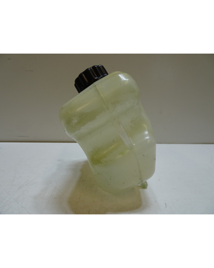 Kawasaki Ninja 650, expansionskärl