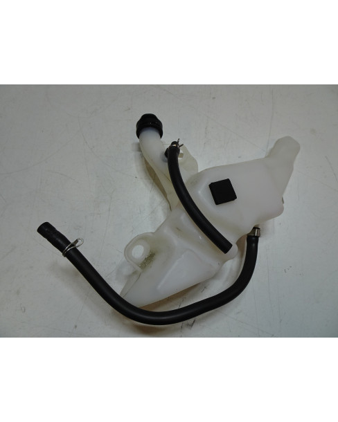 KTM 1290 Super Duke R, expansionskärl 2