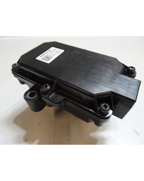 KTM 1290 Super Duke R, avgasservo