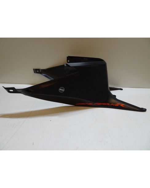 KTM 1290 Super Duke R, bakre tankkåpa 2