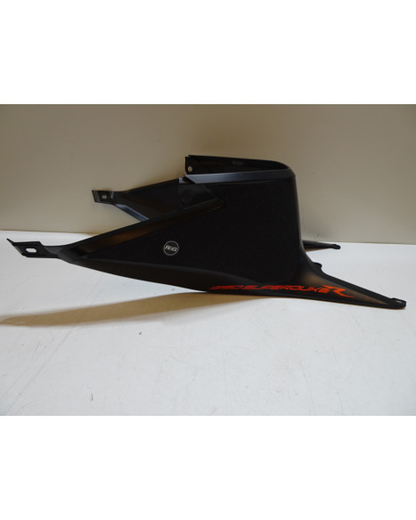 KTM 1290 Super Duke R, bakre tankkåpa