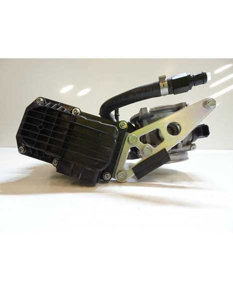 KTM 1290 Super Duke R, gasspjäll/insprut