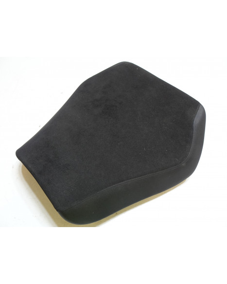 KTM 1290 Super Duke R, sadel