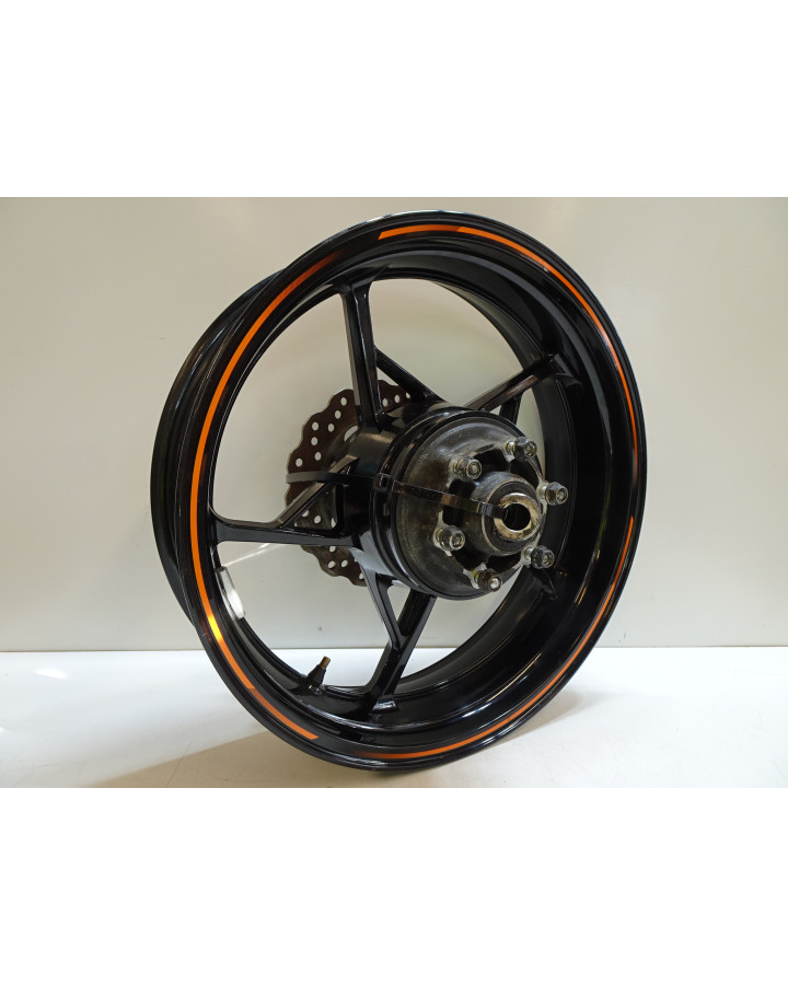 Kawasaki Ninja 650, bakfälg