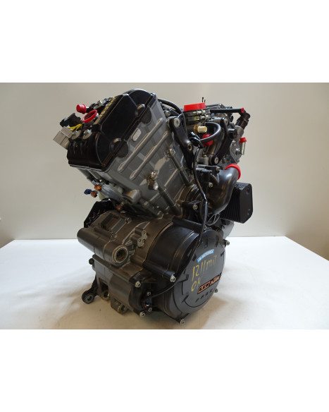 KTM 1290 Super Duke R, motor