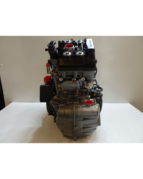 KTM 1290 Super Duke R, motor