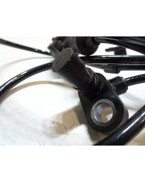 KTM 1290 Super Duke R, ABS-givare fram 2