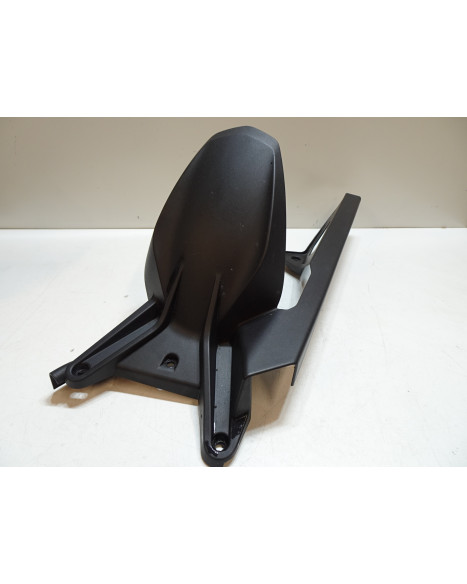 KTM 1290 Super Duke R, kedjeskydd