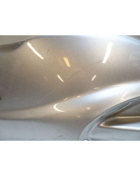 Kymco ZX Fever, bakre sidokåpa höger