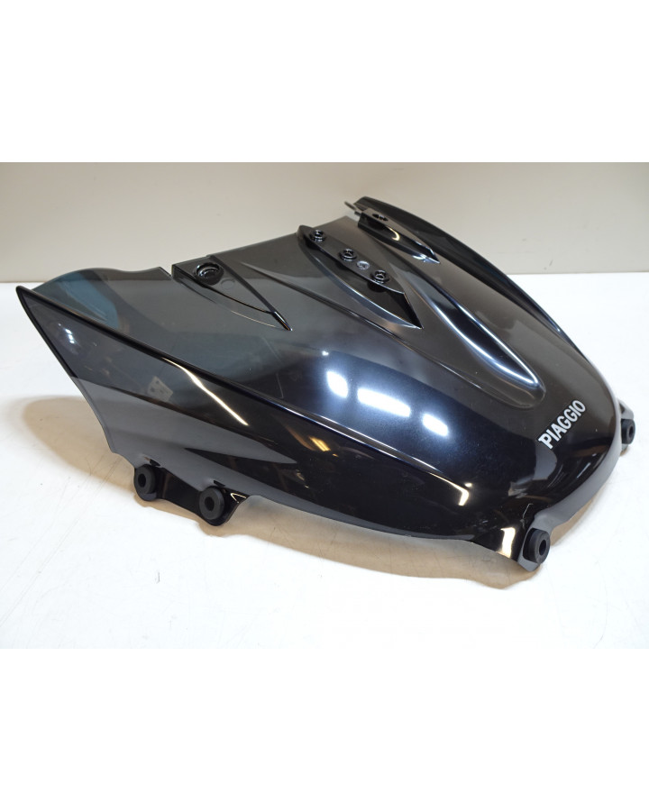 Piaggio X9, nedre vindruta