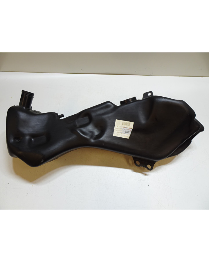 Gilera Runner Purejet, bränsletank