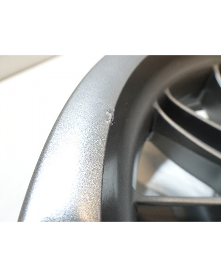 Piaggio MP3 125/250, bakfälg