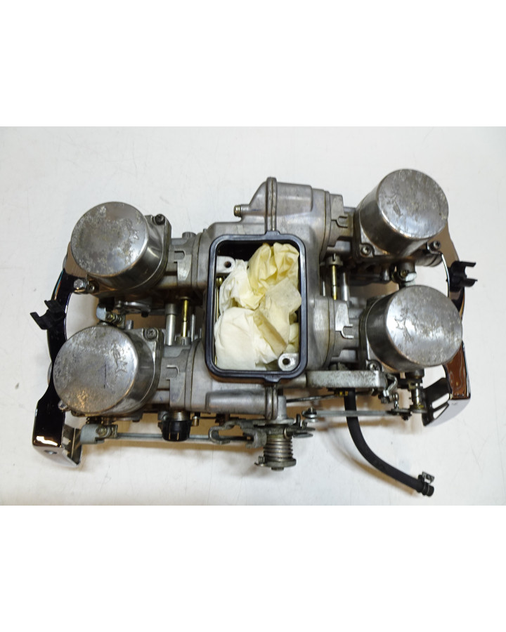 Honda GL1100 Gold Wing, förgasarbrygga