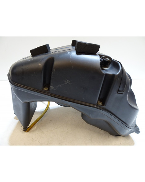 Kawasaki ER-6N, luftburk