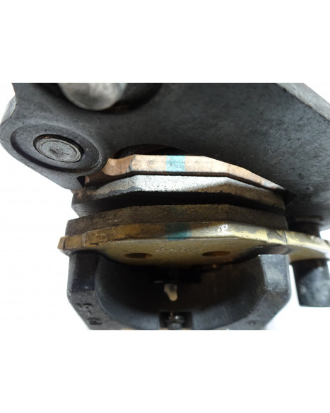 Kawasaki ER-6N, bromsok bak