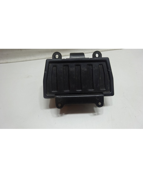 KSR Moto TR 50 SM, verktygsfack