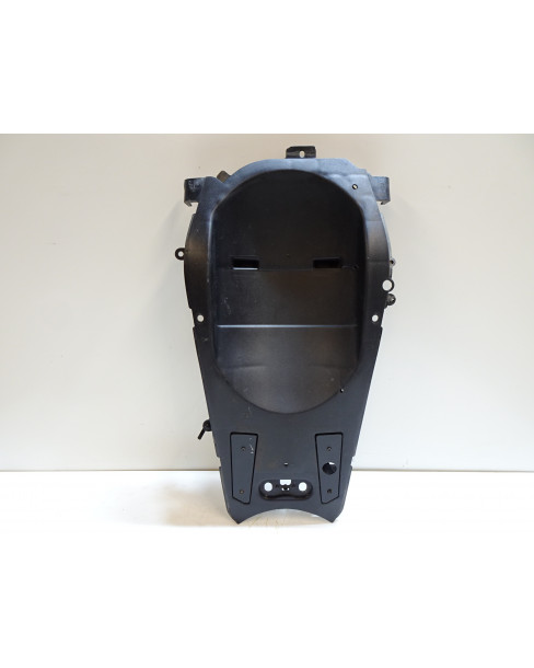 Kawasaki ER-6N, inre stänkskärm 2