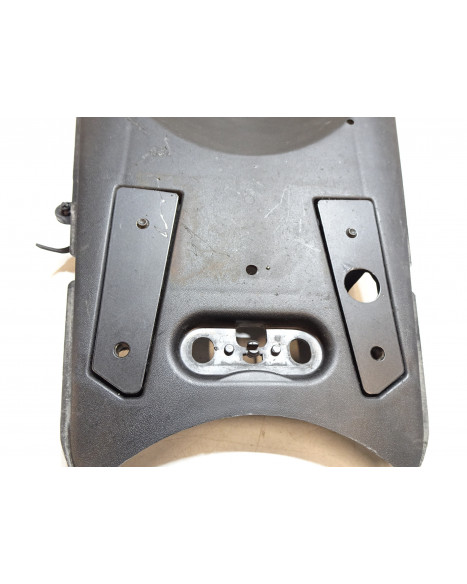 Kawasaki ER-6N, inre stänkskärm