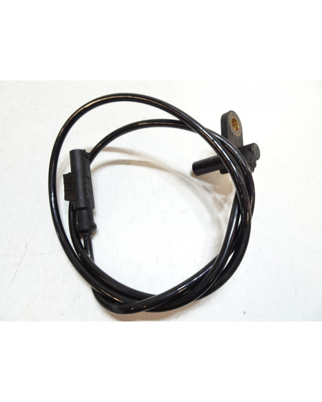 Kawasaki ER-6N, ABS-givare fram