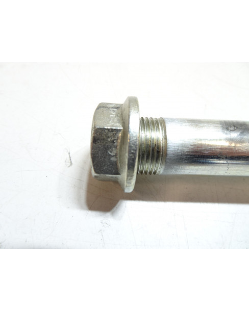 Kawasaki ER-6N, svingbult 2