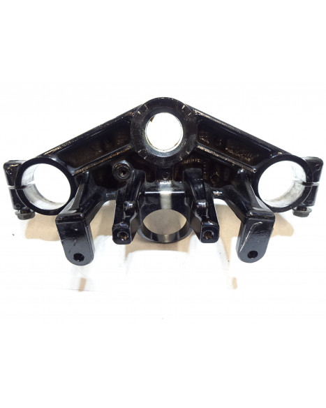 Kawasaki ER-5, övre styrkrona