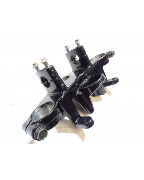 Kawasaki ER-5, övre styrkrona