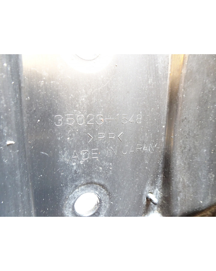 Kawasaki ER-5, inre stänkskärm