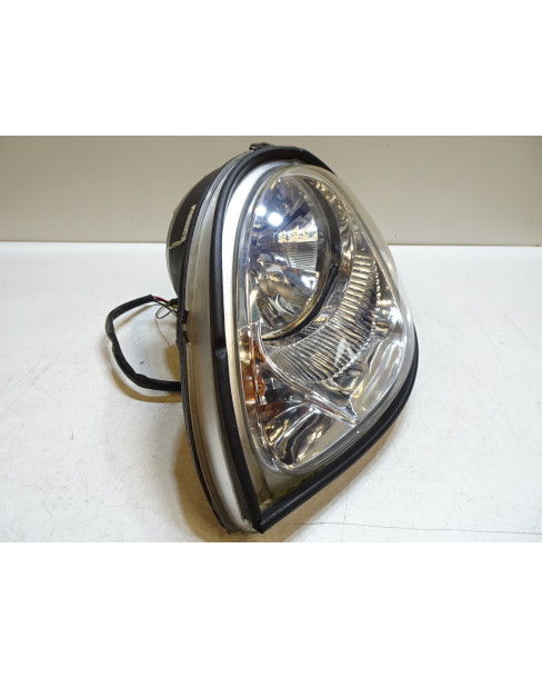 Aixam A741, framlykta vänster 2