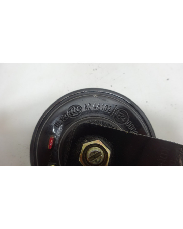 KSR Moto TR 50 SM, tuta