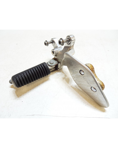 Yamaha YZF1000R Thunderace, fotpinne vänster komplett