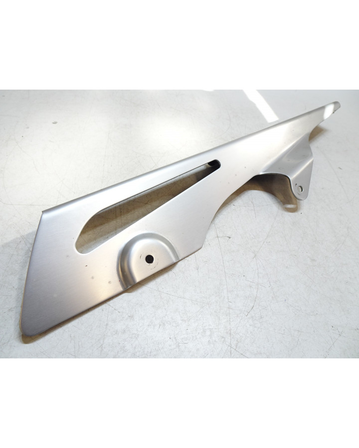 Yamaha YZF1000R Thunderace, kedjeskydd