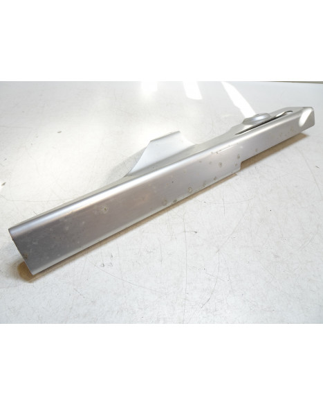 Yamaha YZF1000R Thunderace, kedjeskydd