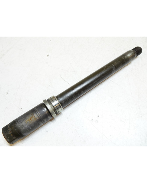 Yamaha YZF1000R Thunderace, hjulaxel fram 2