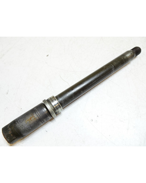 Yamaha YZF1000R Thunderace, hjulaxel fram