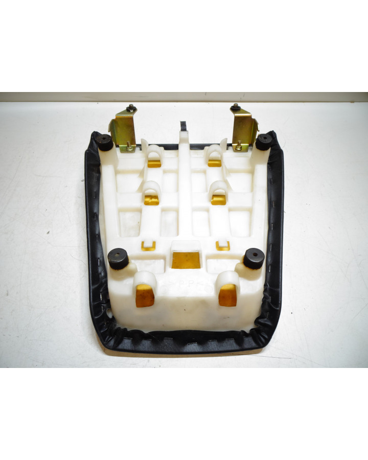 Yamaha YZF1000R Thunderace, passargerarsadel