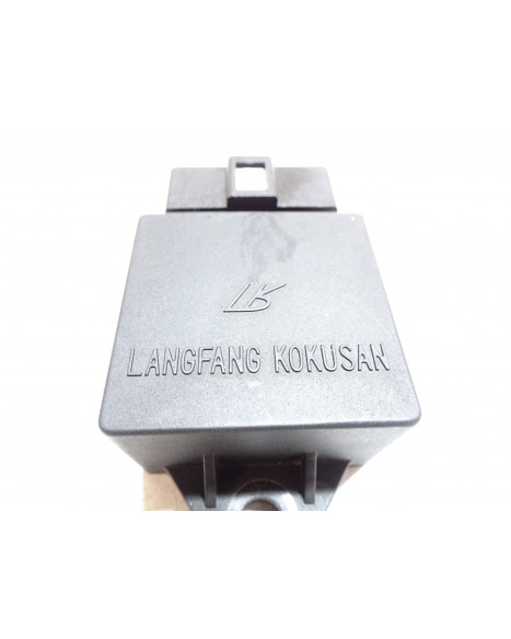 Vespa LX 50, startrelä