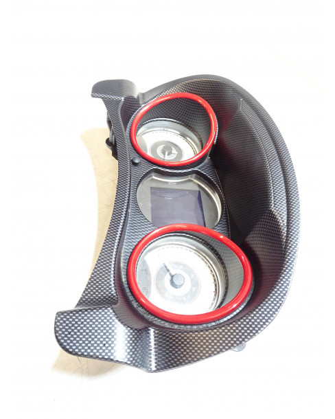 Ligier JS50, instrumentpanel 2